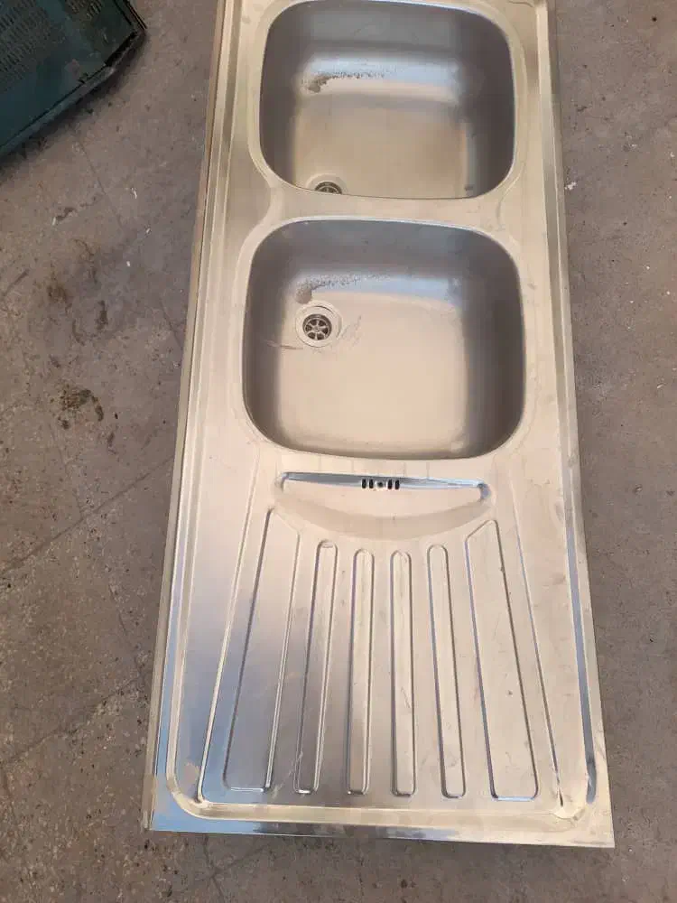 سینک وهود|آبچکان و نظمدهنده ظروف|شیراز, شیشهگری|دیوار