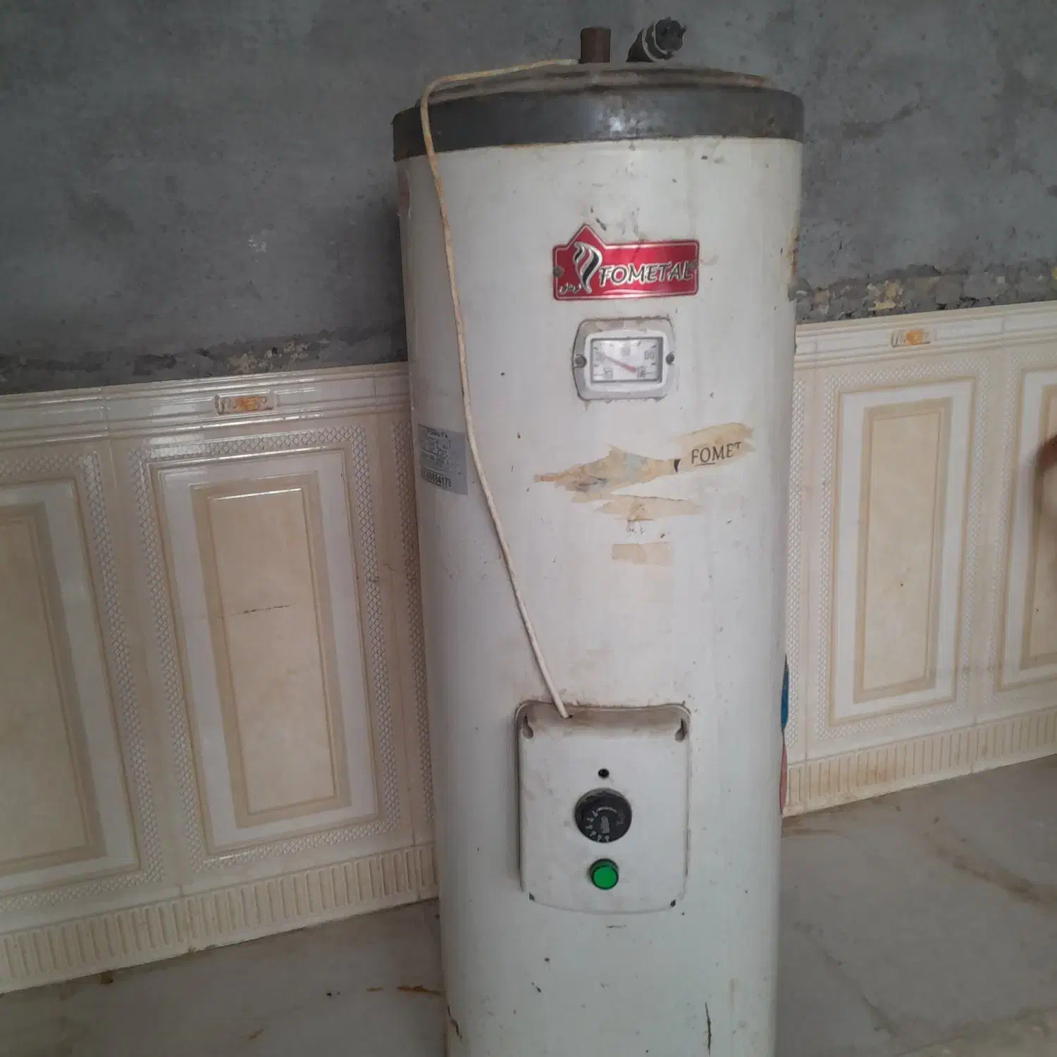 با سلام آبگرمکن برقی قیمت توافقی|آبگرمکن، پکیج، شوفاژ|کارون, |دیوار