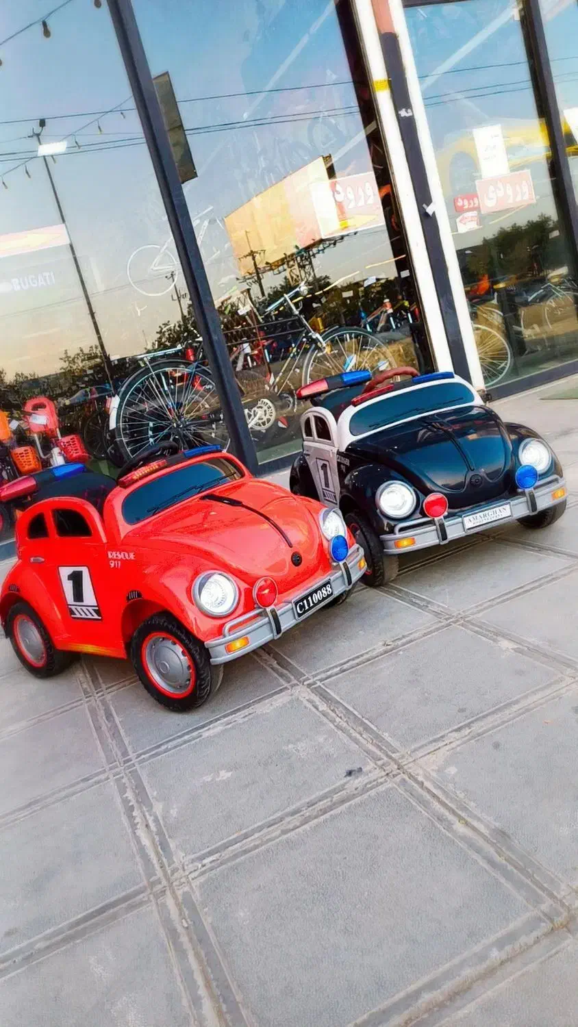 ماشین شارژی پلیس مدل فولکس قورباغه ای|اسباب و اثاث بچه|مشهد, توس (بلوار توس)|دیوار