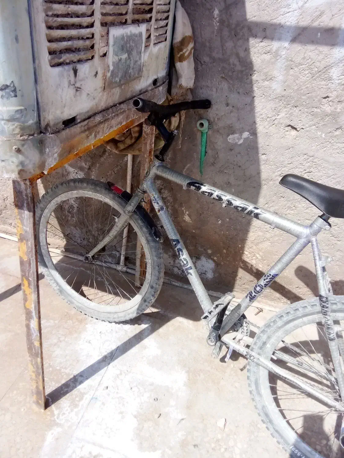 دوچرخه 26اساک|دوچرخه، اسکیت، اسکوتر|جالق, |دیوار