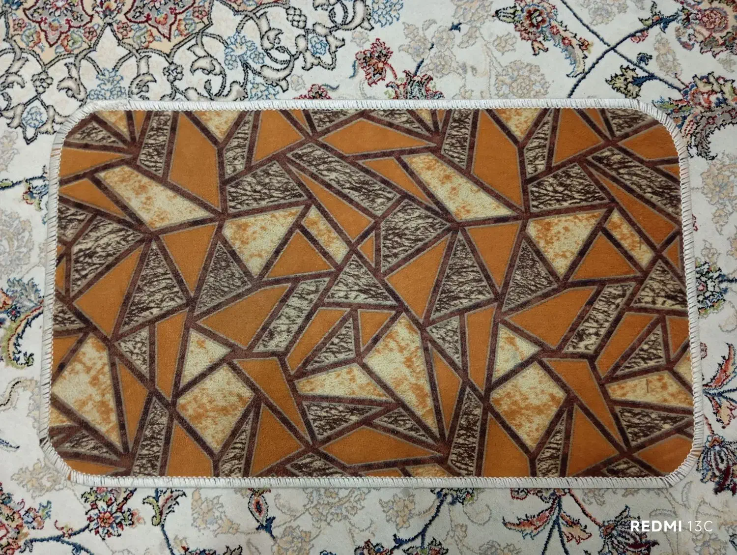 پادری|پادری|لاهیجان, کوی آزادگان|دیوار