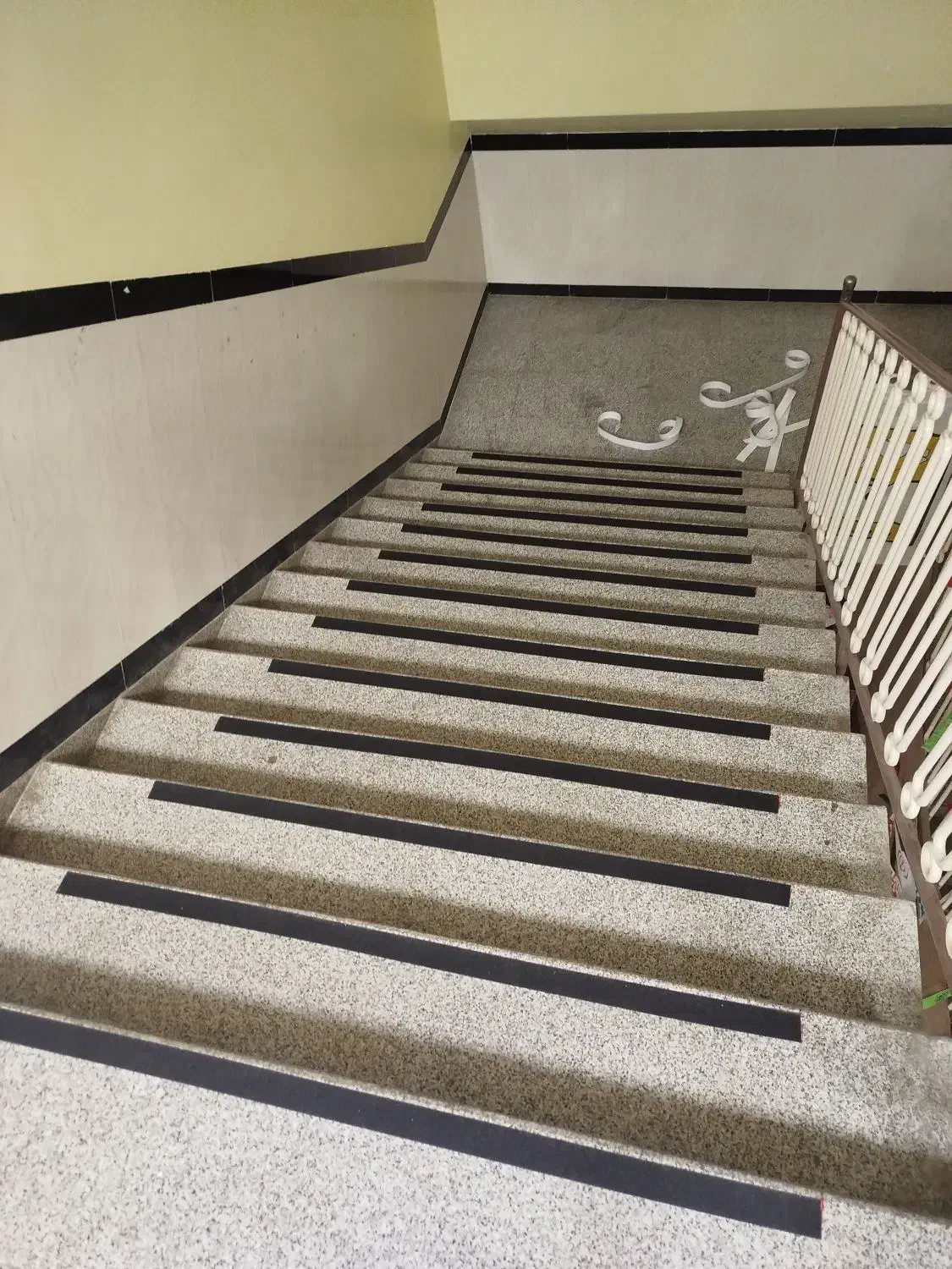 ترمز استپ پله پله|لوازم سرویس بهداشتی|بجنورد, |دیوار