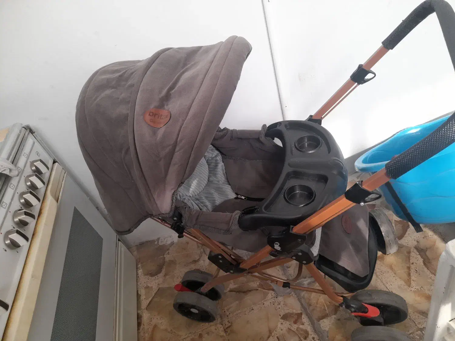 کالسکه و تشک بازی|کالسکه و لوازم جانبی|اصفهان, همتآباد|دیوار