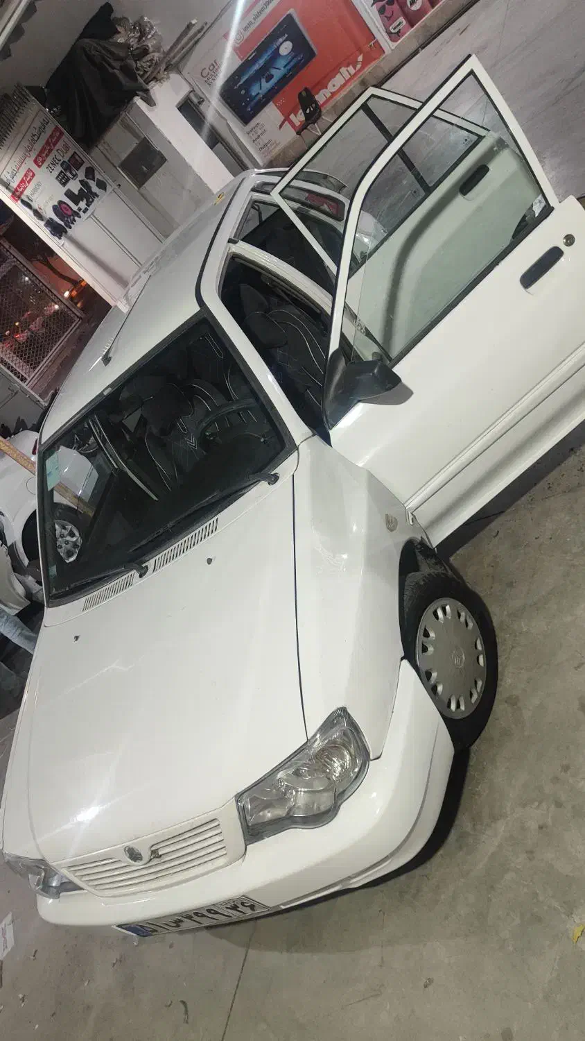 پراید ۱۱۱ مدل اخر ۹۲|خودرو سواری و وانت|مشهد, امامیه (شهرک غرب)|دیوار