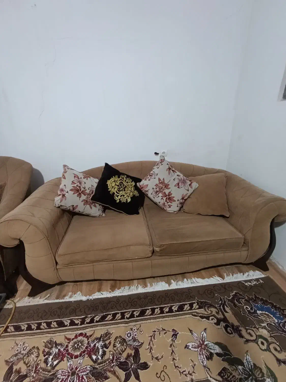 مبل راحتی هفت نفره|مبلمان خانگی و میز عسلی|رامجین, |دیوار