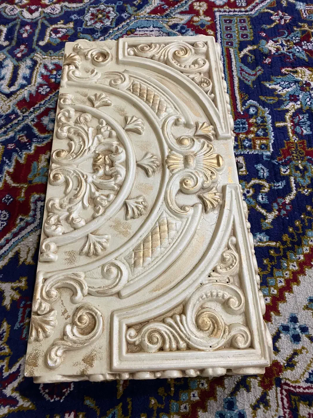 تخته نردفروشی|کلکسیون و سرگرمی|رشت, فرودگاه سردار جنگل رشت|دیوار