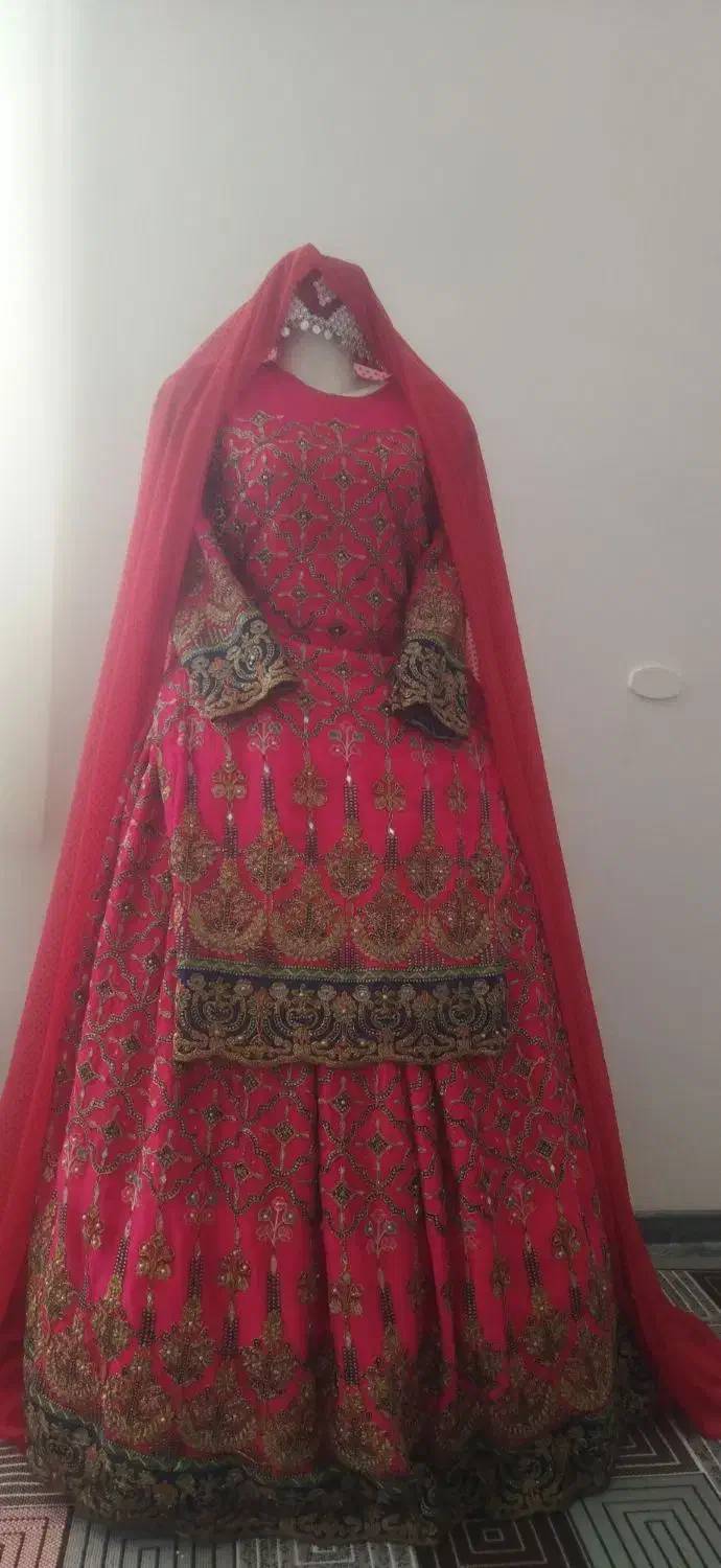 اجاره و فروش لباس محلی وشیرازی|لباس|شهرکرد, |دیوار