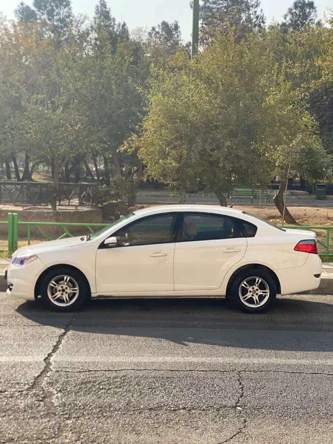 برلیانس H330 مدل ۱۳۹۷ ترخیص ۱۴۰۰|خودرو سواری و وانت|اردبیل, |دیوار