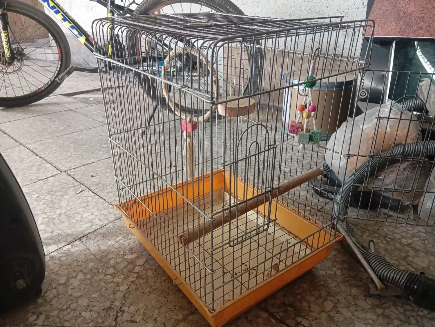 قفس پرنده|لوازم جانبی حیوانات|ری, علایین|دیوار