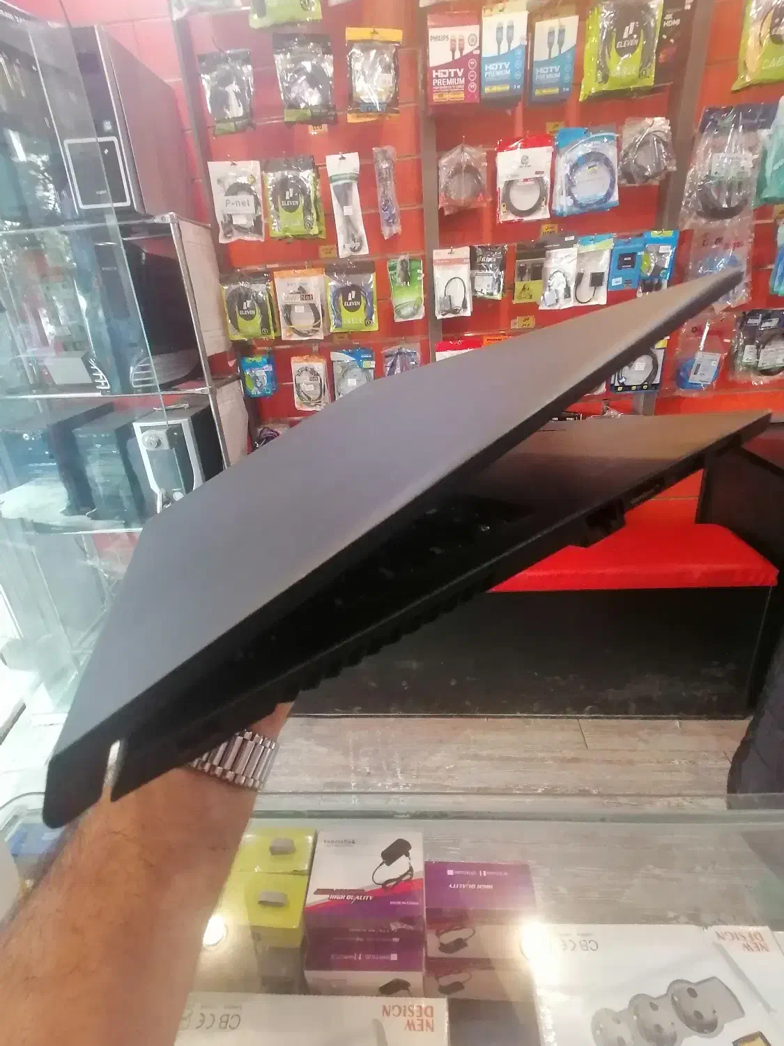 لپ تاپ لنوو  بسیار تمیز|رایانه همراه|شیراز, سینما سعدی|دیوار