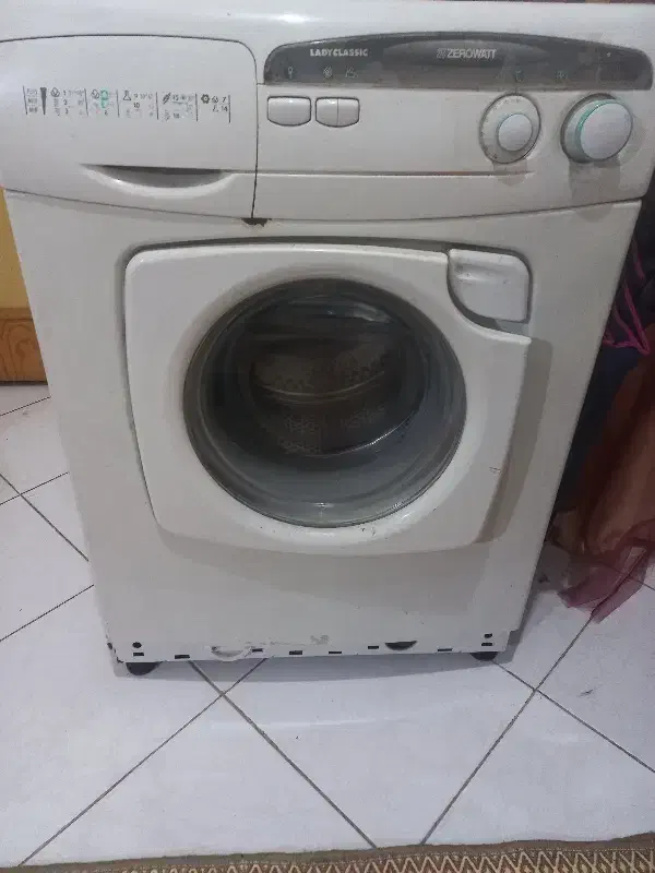 فروش لباسشویی  زیروات|ماشین لباسشویی و خشک‌کن لباس|رشت, فلسطین|دیوار