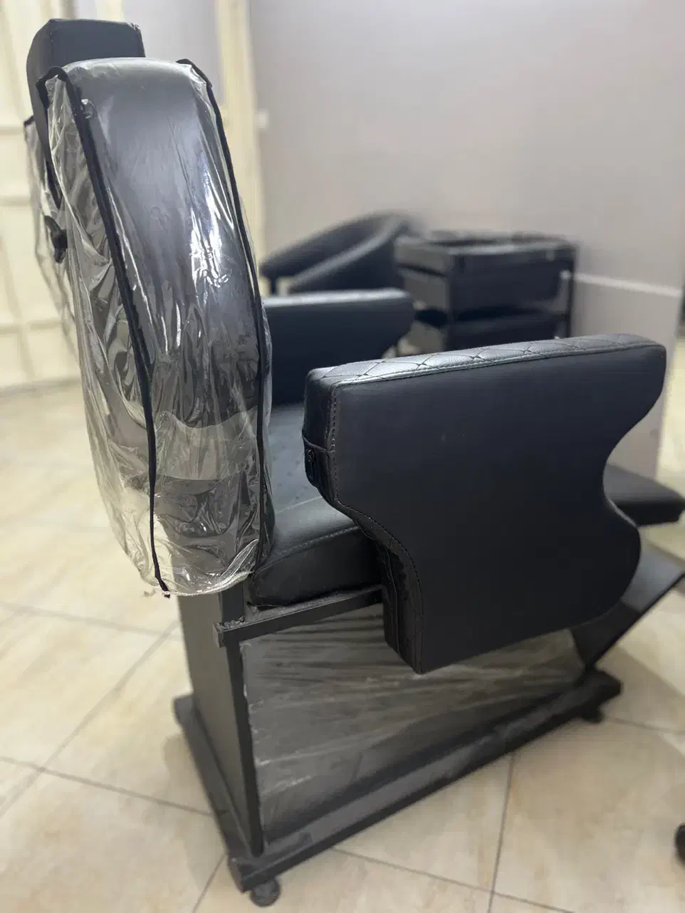 فروش وسایل سالن زیبایی|آرایشگاه و سالن‌های زیبایی|تهران, صد دستگاه|دیوار