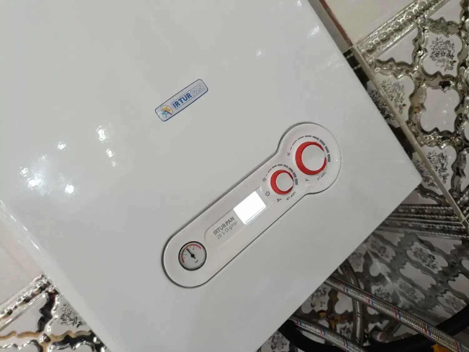 پکیچ شوفاژ دیواری بوتان|آبگرمکن، پکیج، شوفاژ|تبریز, |دیوار