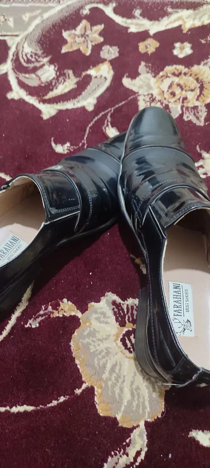 ورنی سایز۴۰|کیف، کفش، کمربند|اهواز, سلطانمنش|دیوار