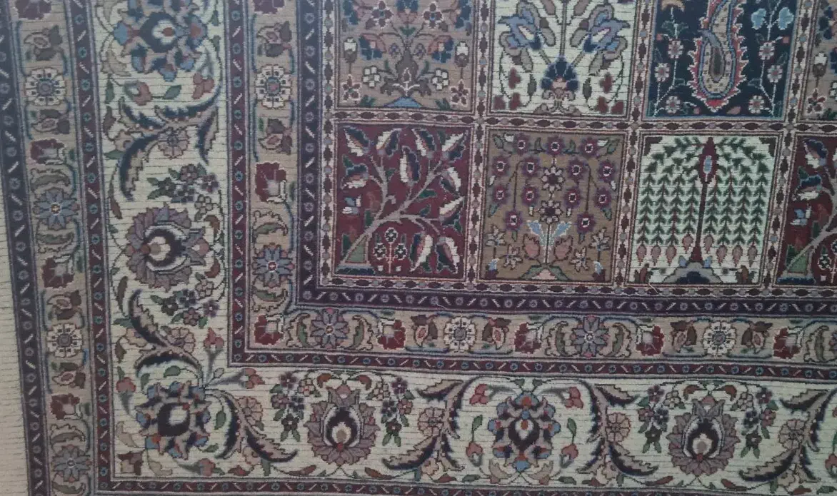 فرش دستباف خشتی|فرش|بیرجند, |دیوار