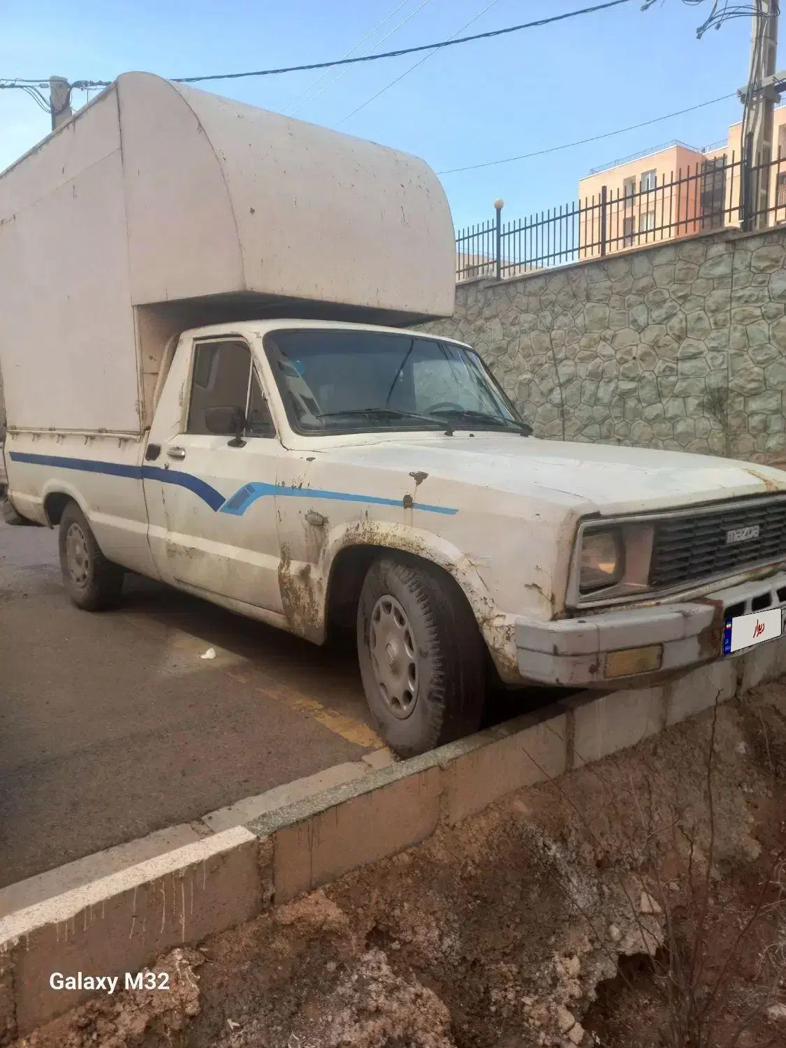 مزدا ۱۶۰۰|خودرو سواری و وانت|پرند, فاز ۴|دیوار