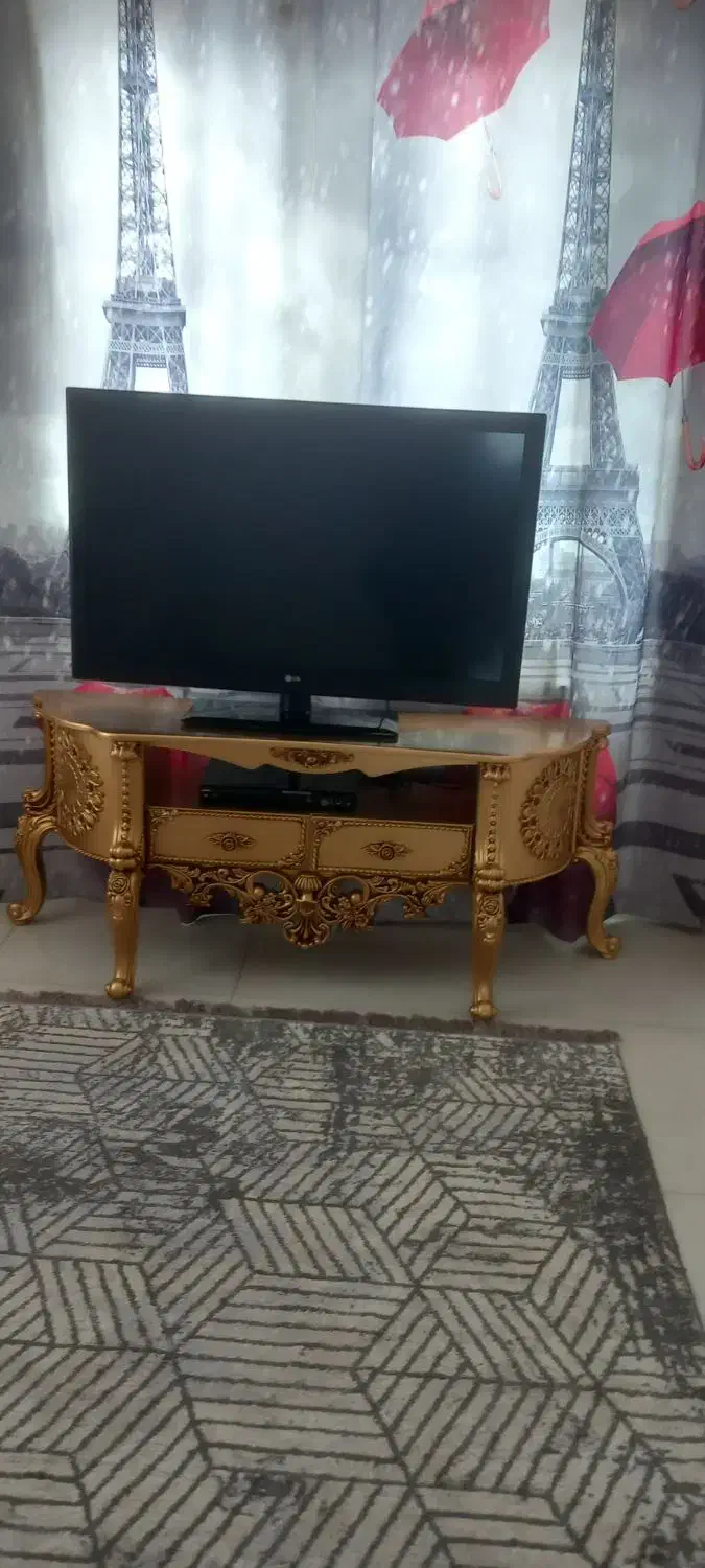 میز|میز تلویزیون|مشکیندشت, |دیوار