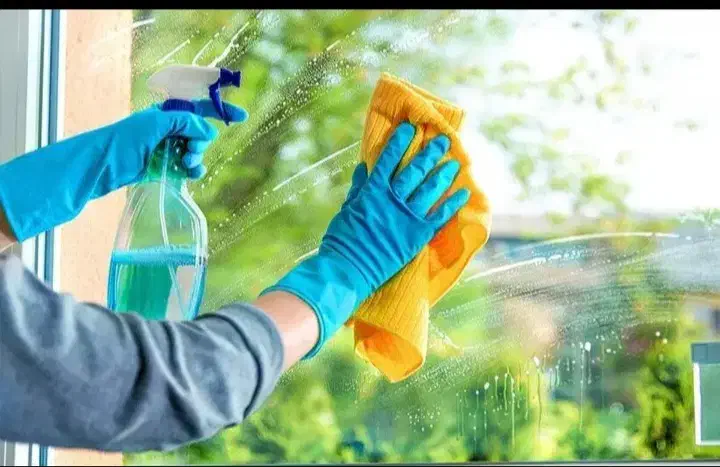 شرکت خدمات و نظافت ورنا نظافتچی تضمینی|خدمات نظافت|قزوین, |دیوار