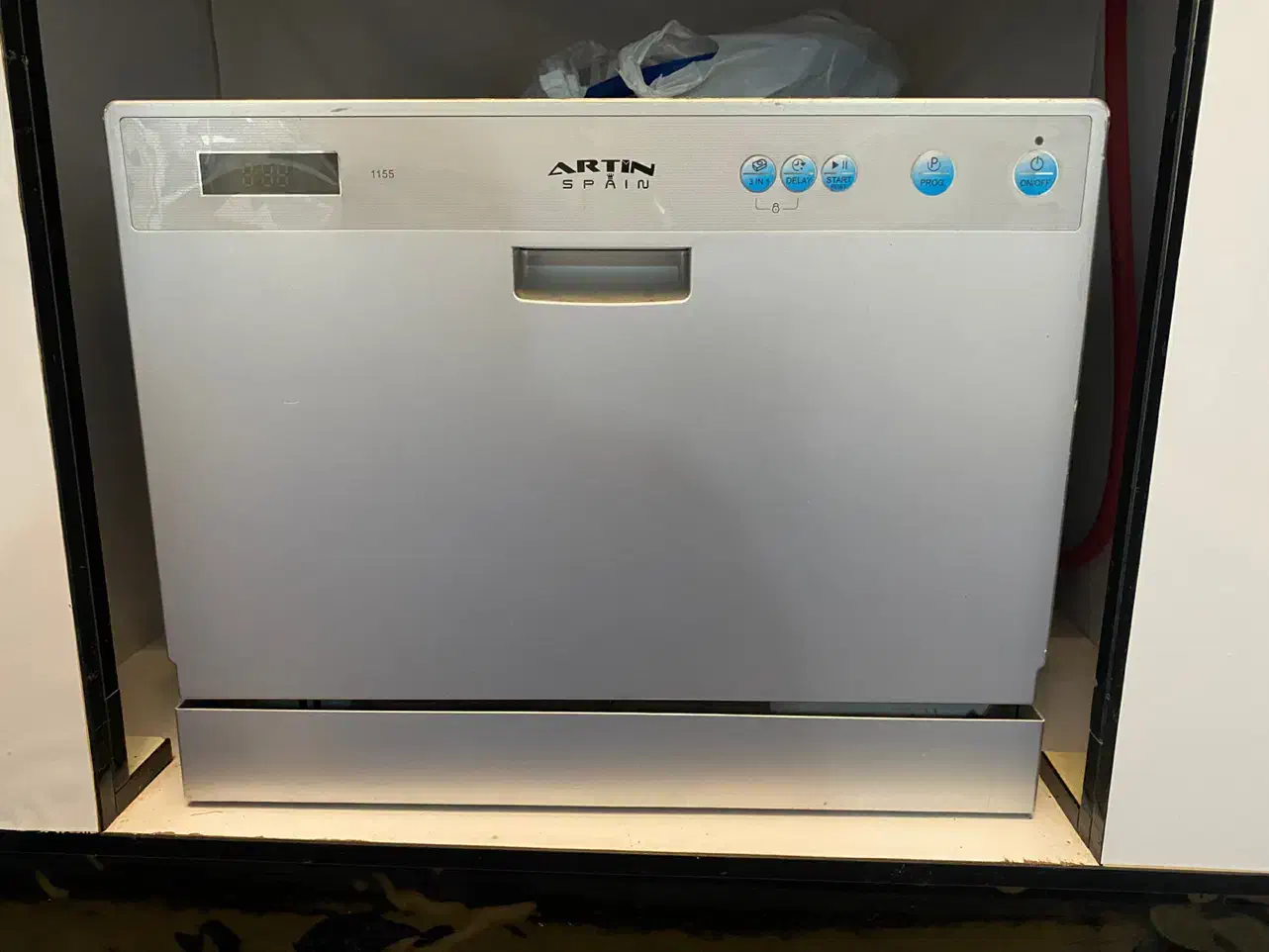 ماشین ظرفشویی ۶ نفره|ماشین ظرفشویی|خرم‌آباد, |دیوار