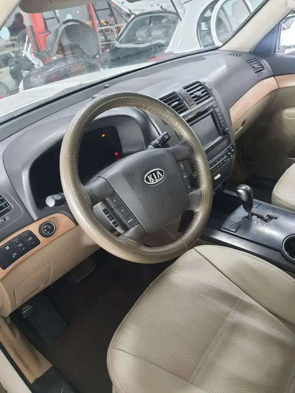 موهاوی ۶ سیلندر ۲۰۰۹ سفید|خودرو سواری و وانت|کرج, باغستان|دیوار