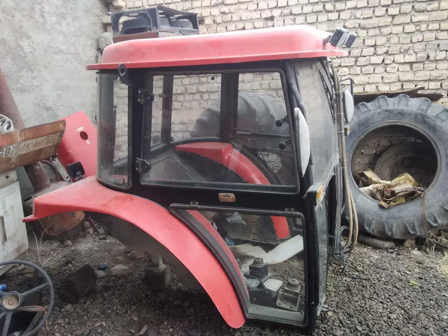 کابین فول آپشن تراکتور 475 و 399|قطعات یدکی و لوازم جانبی|شیروان (خراسان), |دیوار