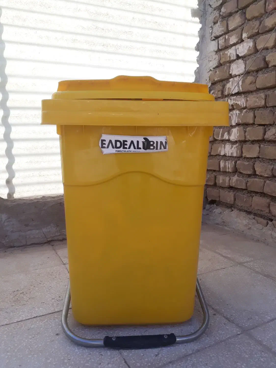 سطل زباله|لوازم نظافت|سبزوار, شرق کال جنوبی (شمس آبادی)|دیوار