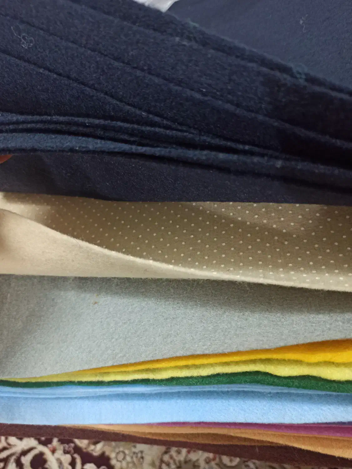 نمد برشی ۲میل زیر قیمت بازار|لوازم خیاطی و بافتنی|آران و بیدگل, |دیوار