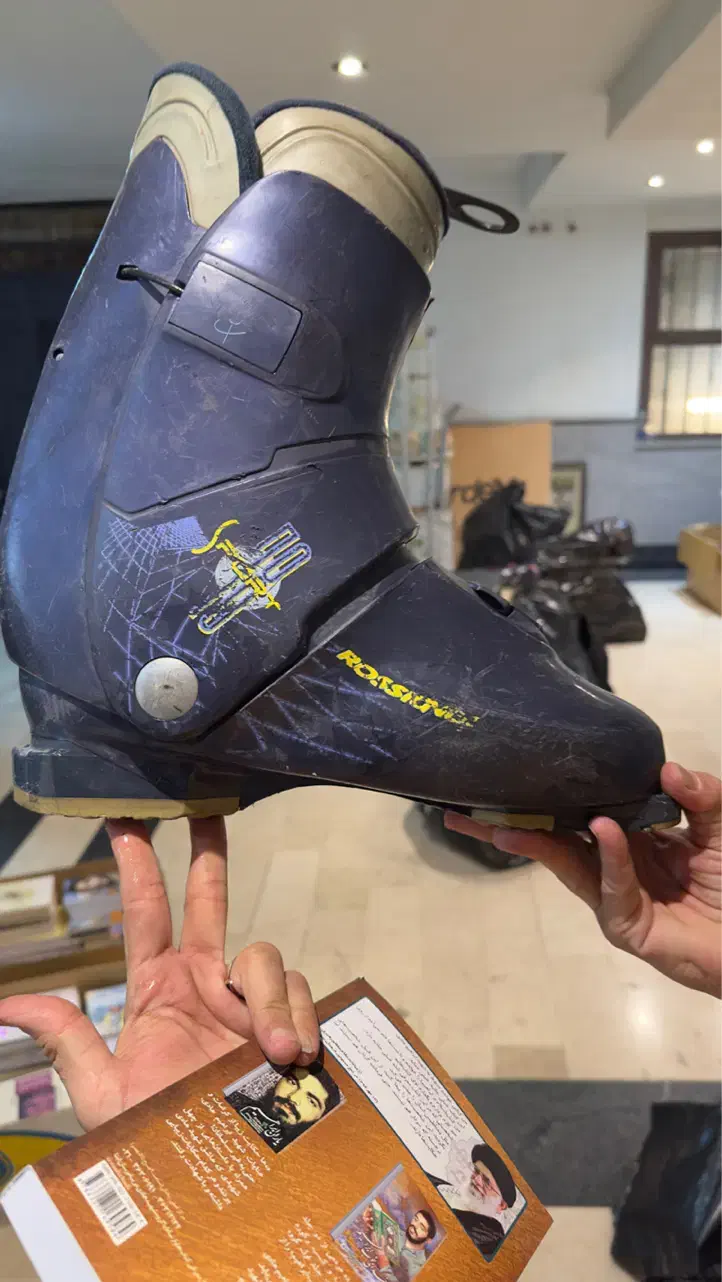 بوت اسکی|کیف، کفش، کمربند|تهران, هفده شهریور|دیوار