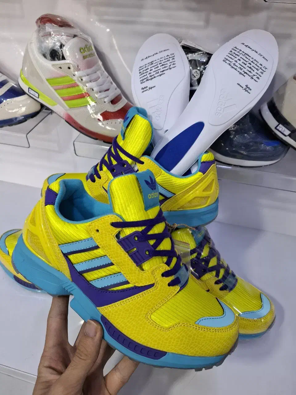 کتونی ادیداس zx8000 زدایکس سفارش ویتنام  تک  عمده|کیف، کفش، کمربند|تهران, بهارستان|دیوار