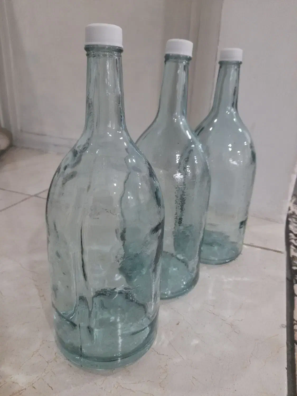 شیشه ای جای اب|ظروف نگهدارنده، پلاستیکی، یک‌بارمصرف|دورود, |دیوار