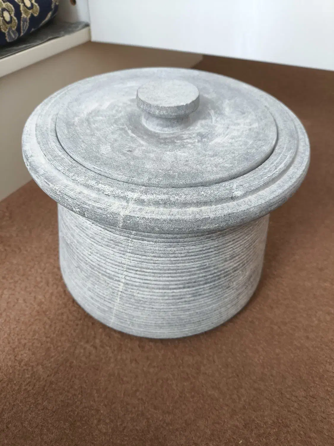 دیزی سنگی|ظروف پختوپز|قروه, |دیوار