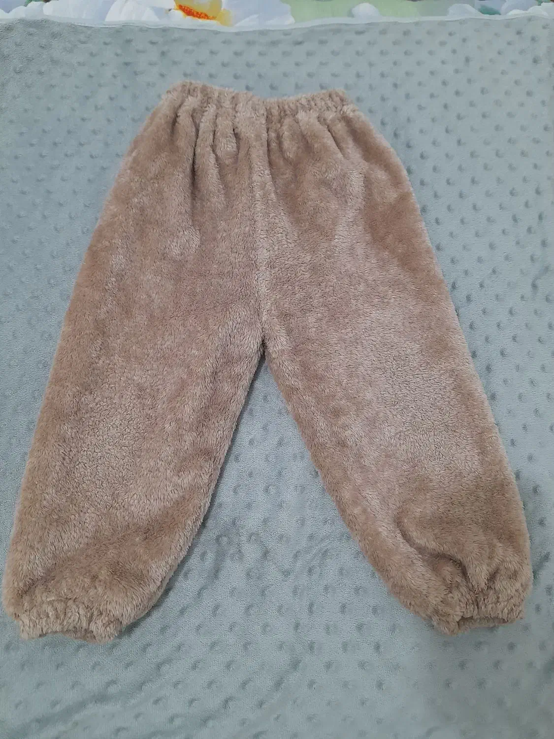 چند دست لباس نو و درحد نو فروش میرسد .|لباس|تربت جام, والفجر|دیوار