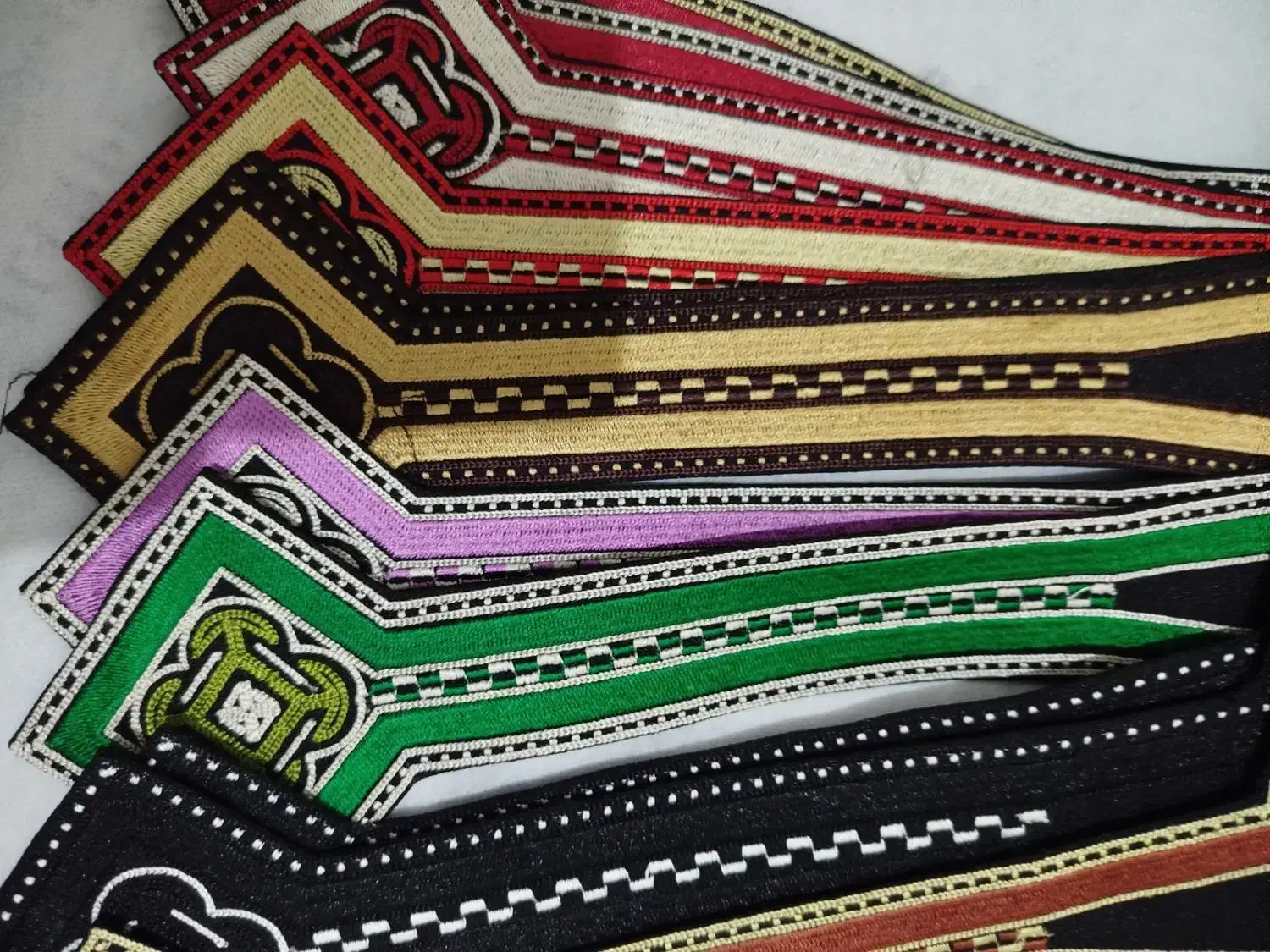 یقه آماده نقش ترکمنی|لباس|گنبد کاووس, |دیوار