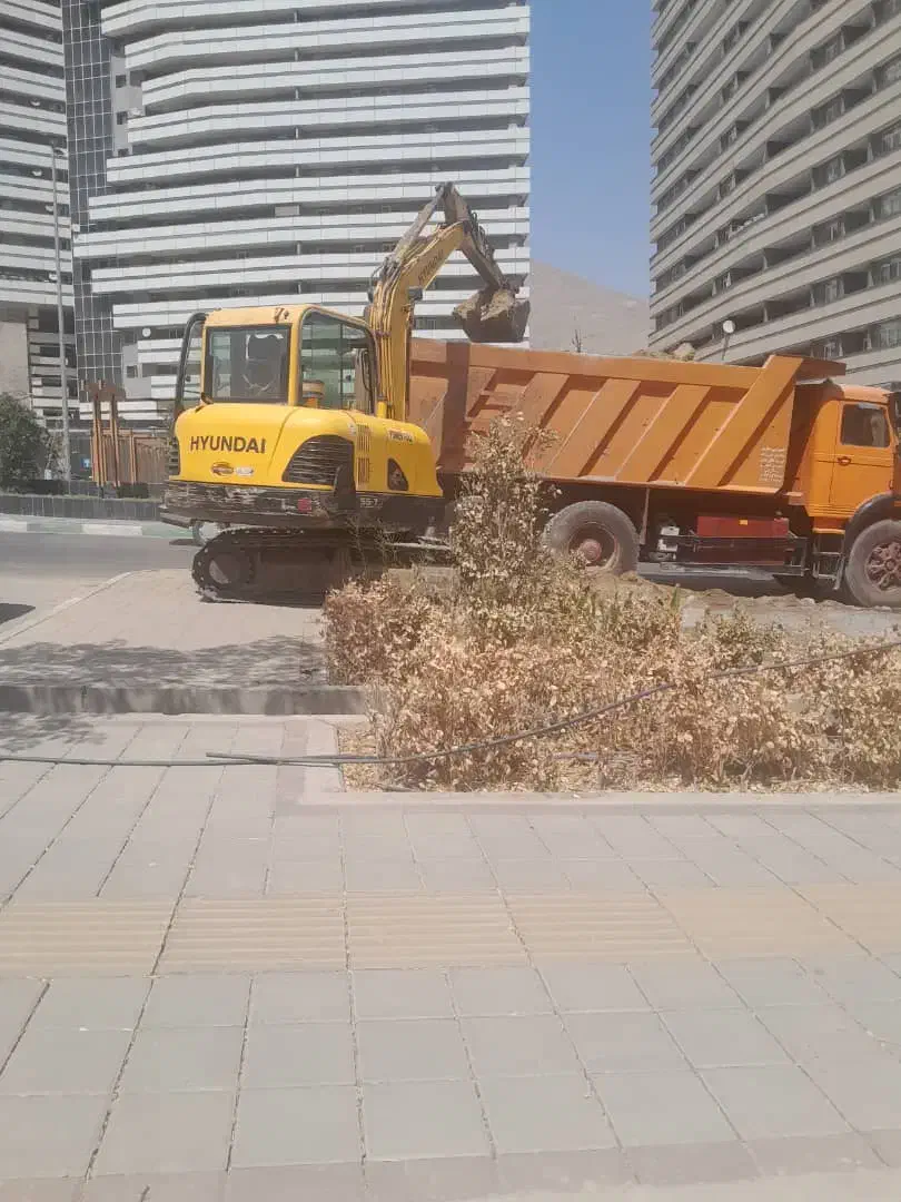 اجاره مینی بیل به همراه پیکور و پاکت ۴۰و ۷۰|خدمات حمل و نقل|تهران, کیانشهر|دیوار