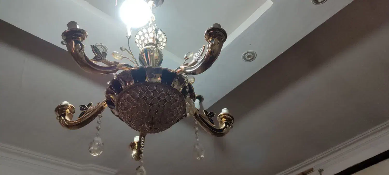 لوسترپنج شاخه مدل فرشته|لوستر و چراغ آویز|مشکین‌دشت, |دیوار