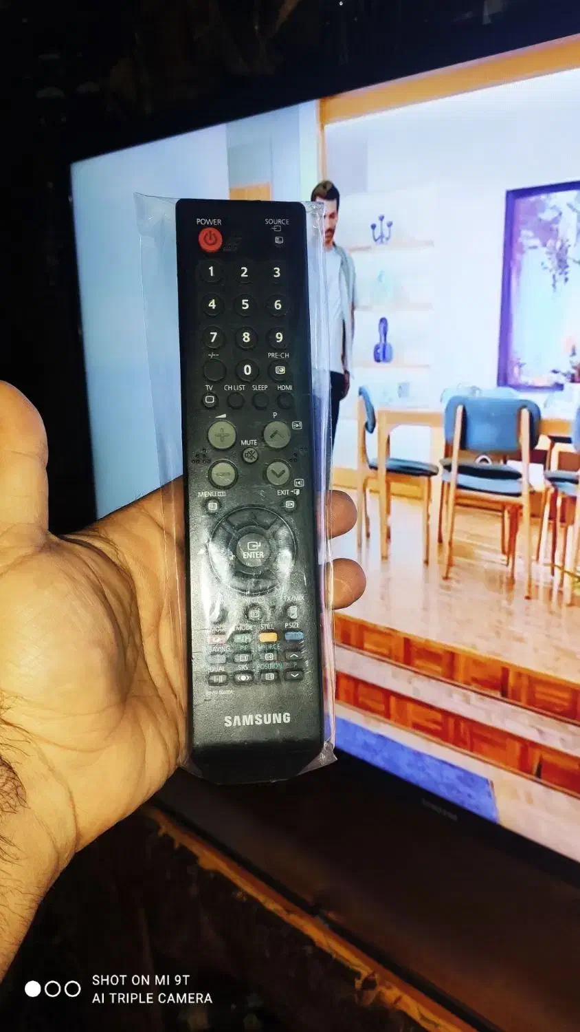 تلویزیون ۴۰ اینچ ال ای دی|تلویزیون و پروژکتور|قزوین, |دیوار