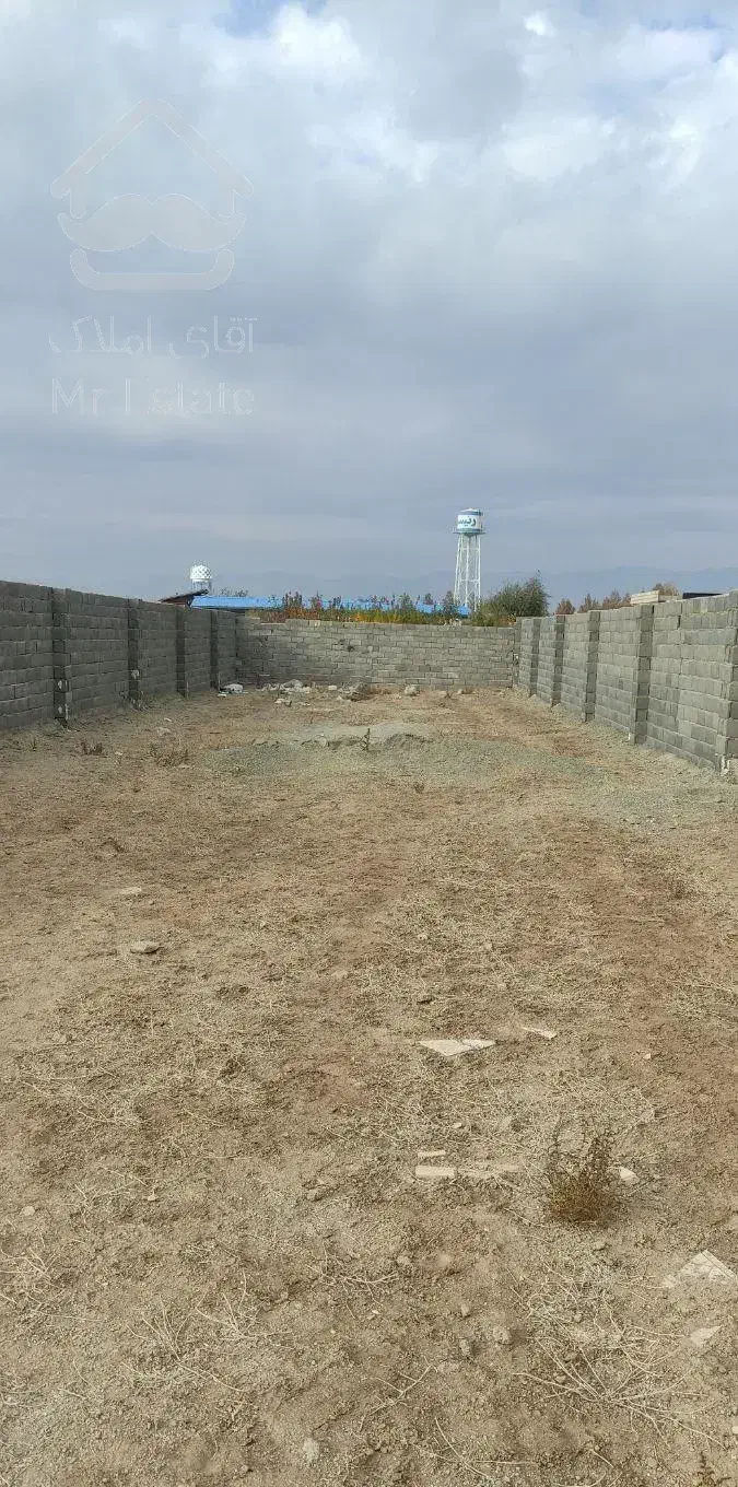 استخدام کارگر ساختمانی کار سبک با جای خواب|استخدام معماری، عمران و ساختمانی|باغستان, |دیوار