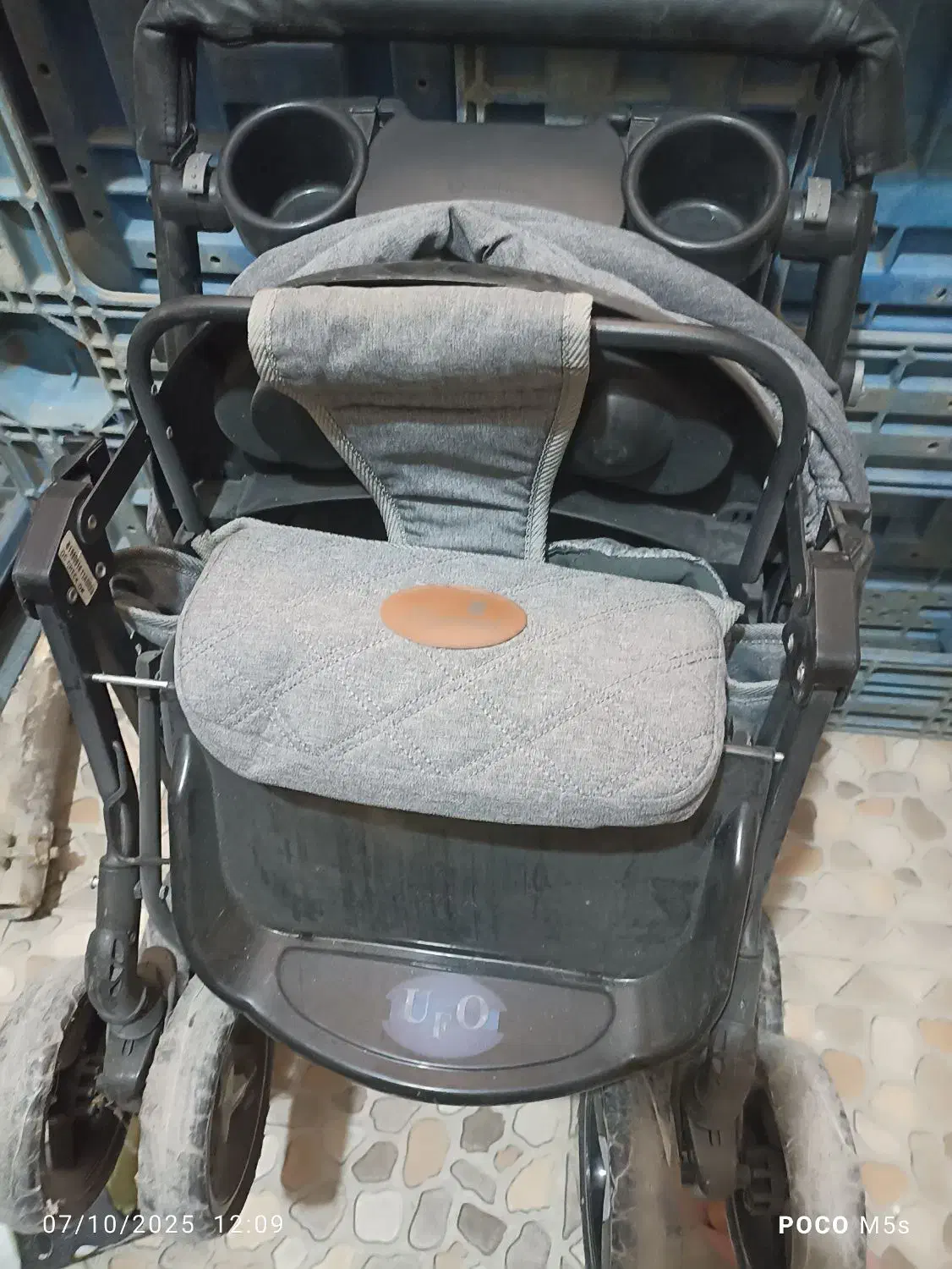 کالسکه کودک|کالسکه و لوازم جانبی|قروه, |دیوار