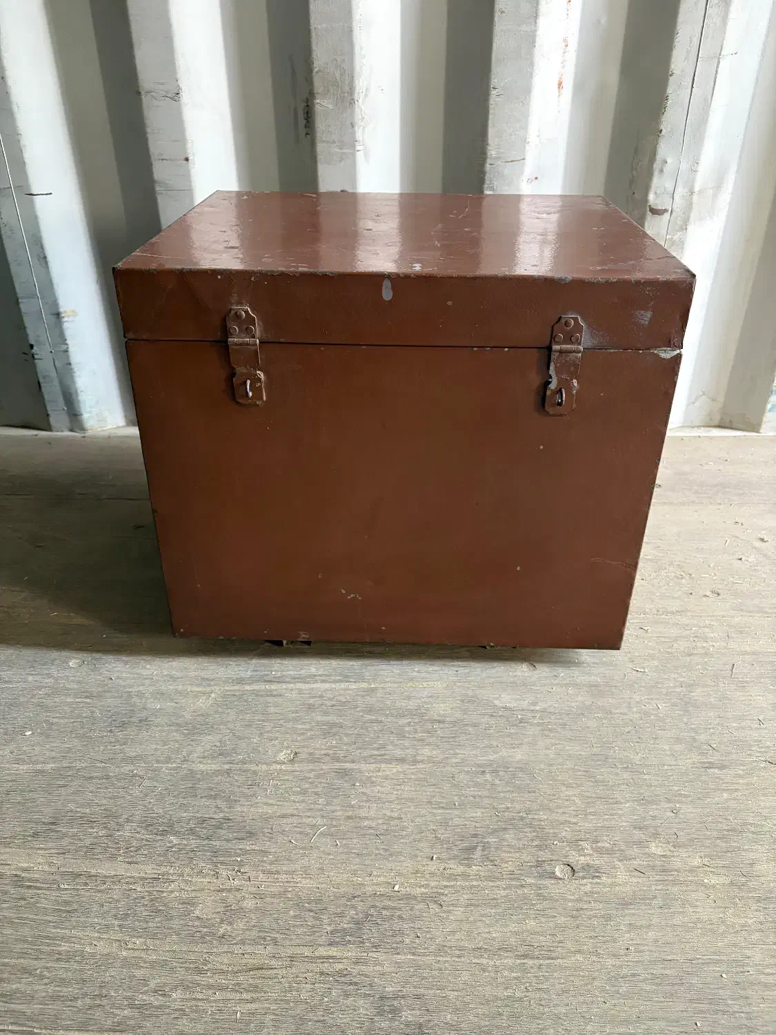 صندوق فلزی جاقفلی دار|کلکسیون اشیاء عتیقه|تهران, میرداماد|دیوار