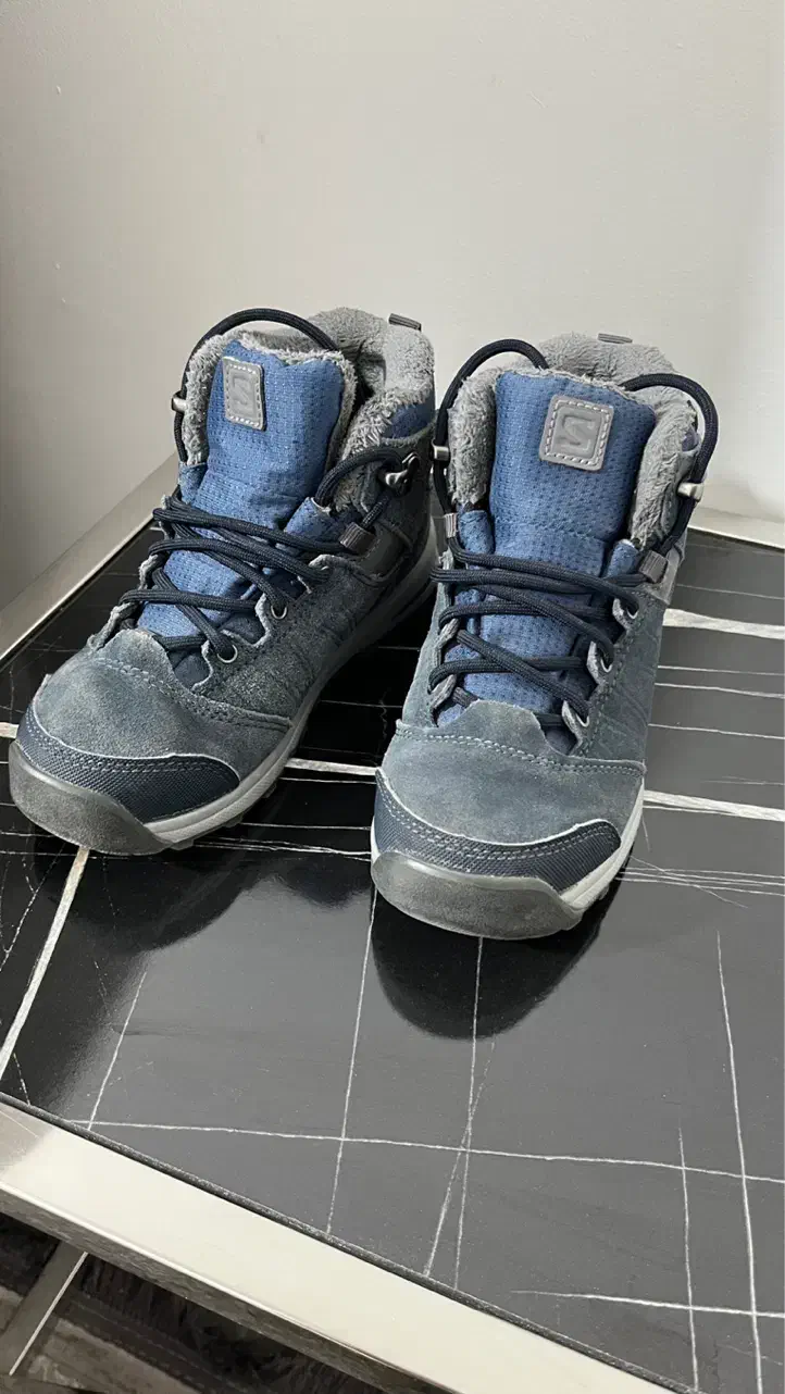 کفش ساق دار سالمون|کیف، کفش، کمربند|کرمانشاه, |دیوار