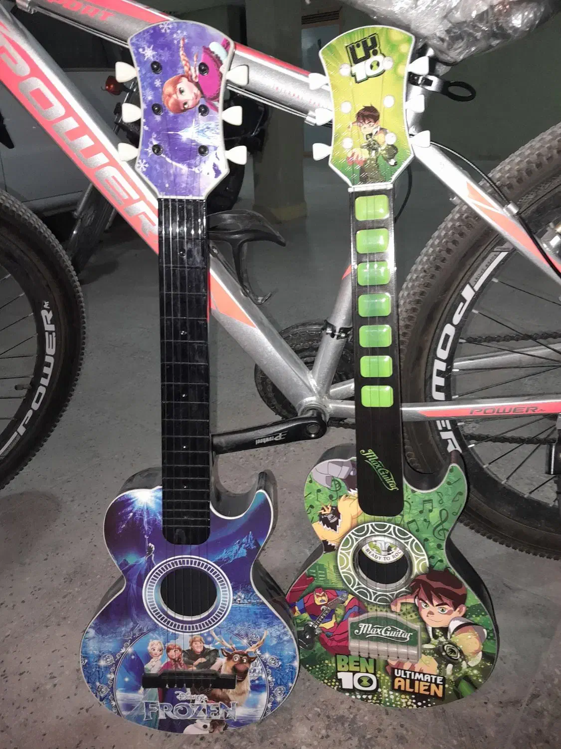 دو تا گیتار نو .سنگ اوپن|اسباب‌بازی بچه|لنجان, |دیوار