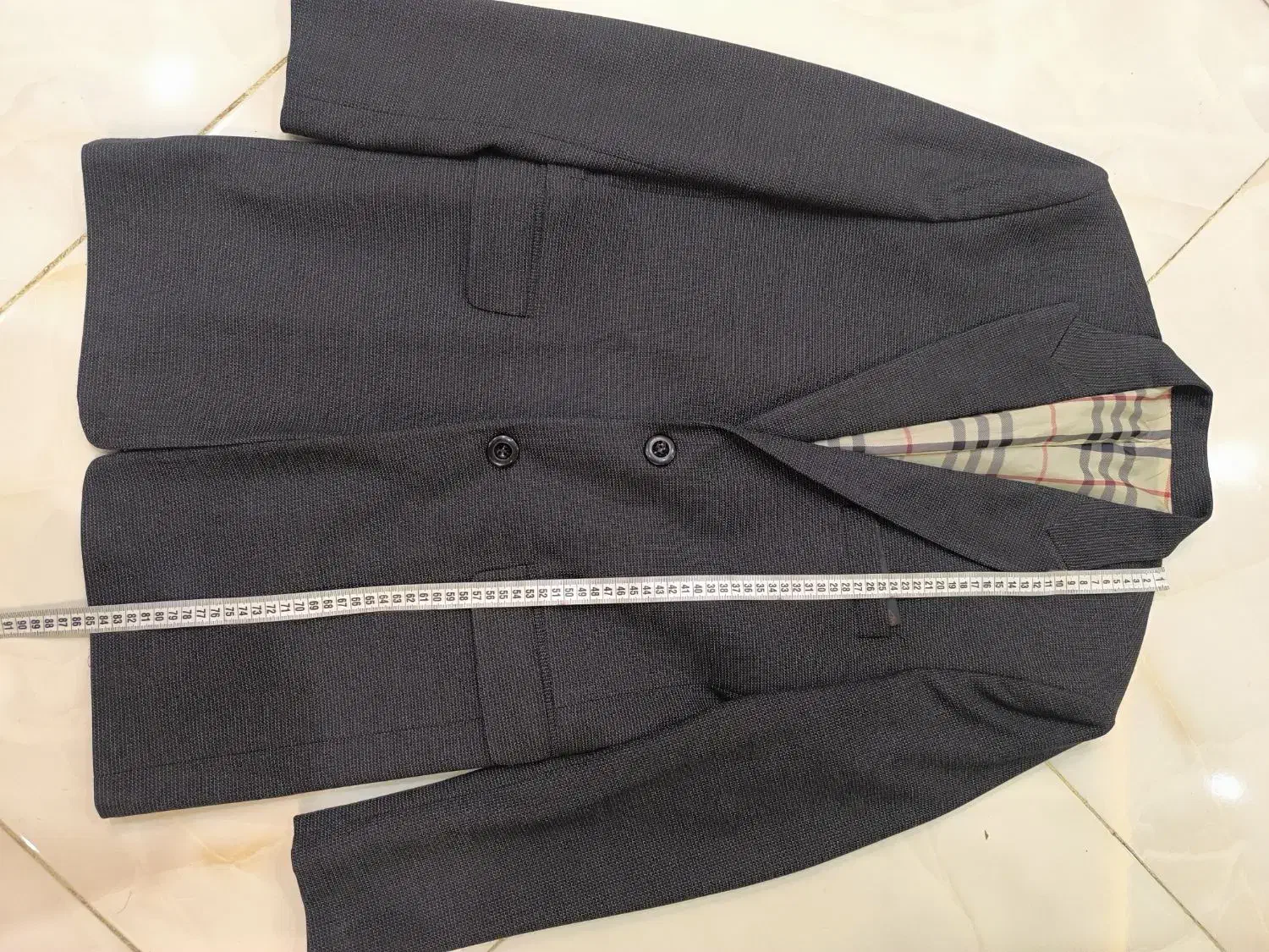 کت و شلوار مردانه|لباس|پرند, فاز ۱|دیوار