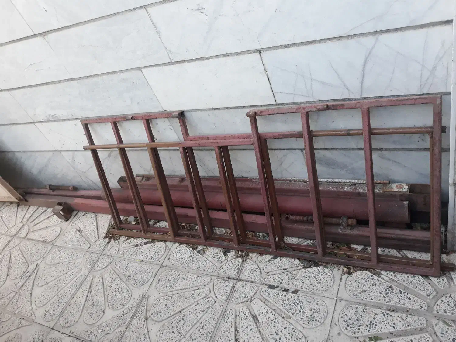 آبچکان  سینک دولگنه چرخ خیاطی|آب‌چکان و نظم‌دهنده ظروف|زنجان, |دیوار