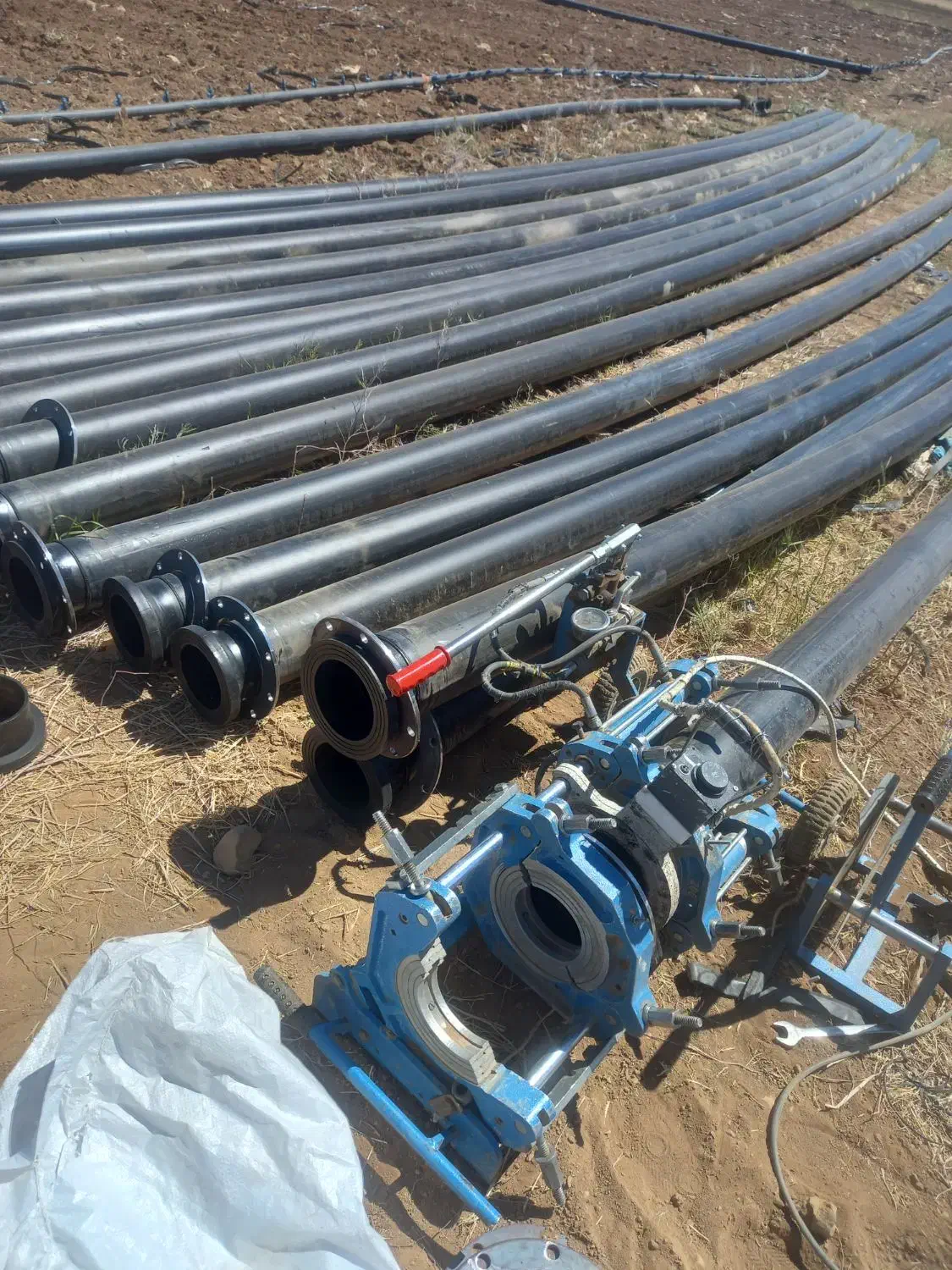 جوشکاری انواع لوله های کشاورزی|خدمات پیشه و مهارت|صائین قلعه, |دیوار