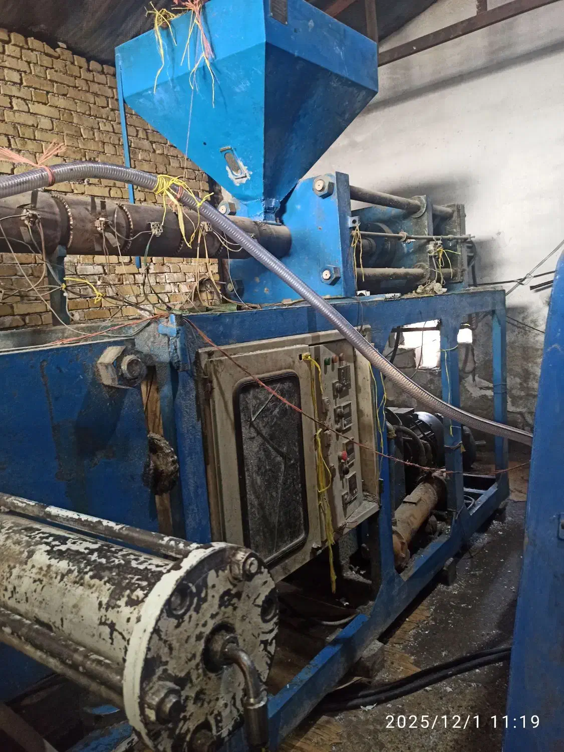 دستگاه تزریق بادی ۲۰ لیتری|ماشین‌آلات صنعتی|لالجین, |دیوار