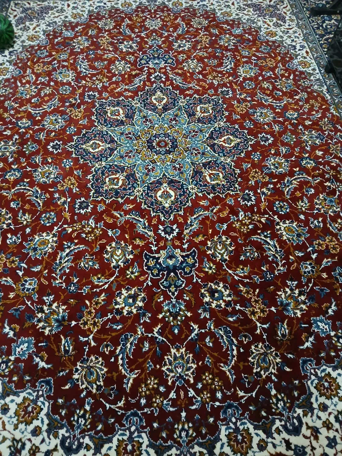 قالی قدیمی|فرش|فولادشهر, زاینده رود|دیوار