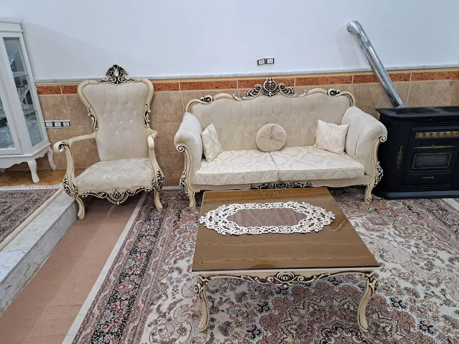 مبل|مبلمان خانگی و میز عسلی|ابهر, |دیوار