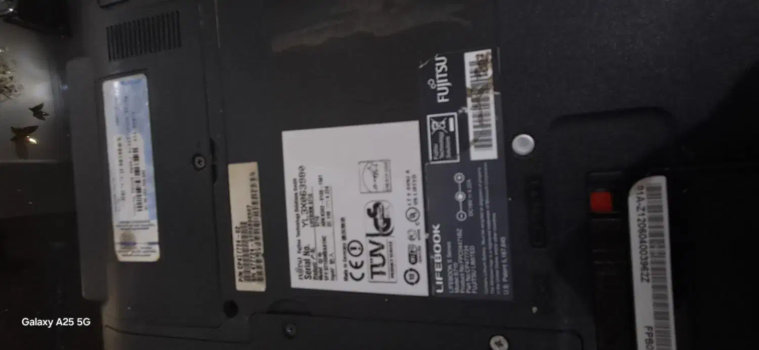 یکدستگاه لب تاپ فوجیتسو آلمان|رایانه همراه|تهران, بلوار کشاورز|دیوار