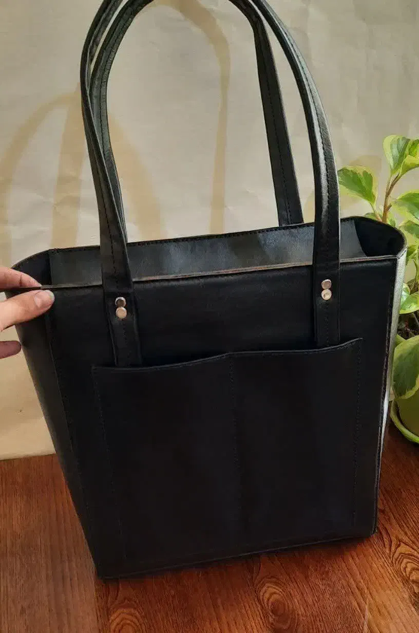 کیف زنانه|کیف، کفش، کمربند|صدرا-فارس, فاز ۲|دیوار