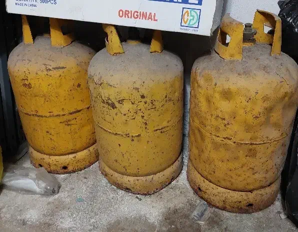 کپسول ایران گاز۳عددسالم ریگلاتور هم موجوداست|ابزارآلات|لاهیجان, لیالستان|دیوار